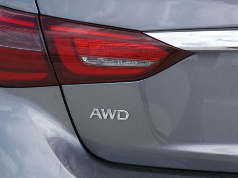 Used 2018 INFINITI Q50 Luxe w/ Cargo Package (L95) image 15