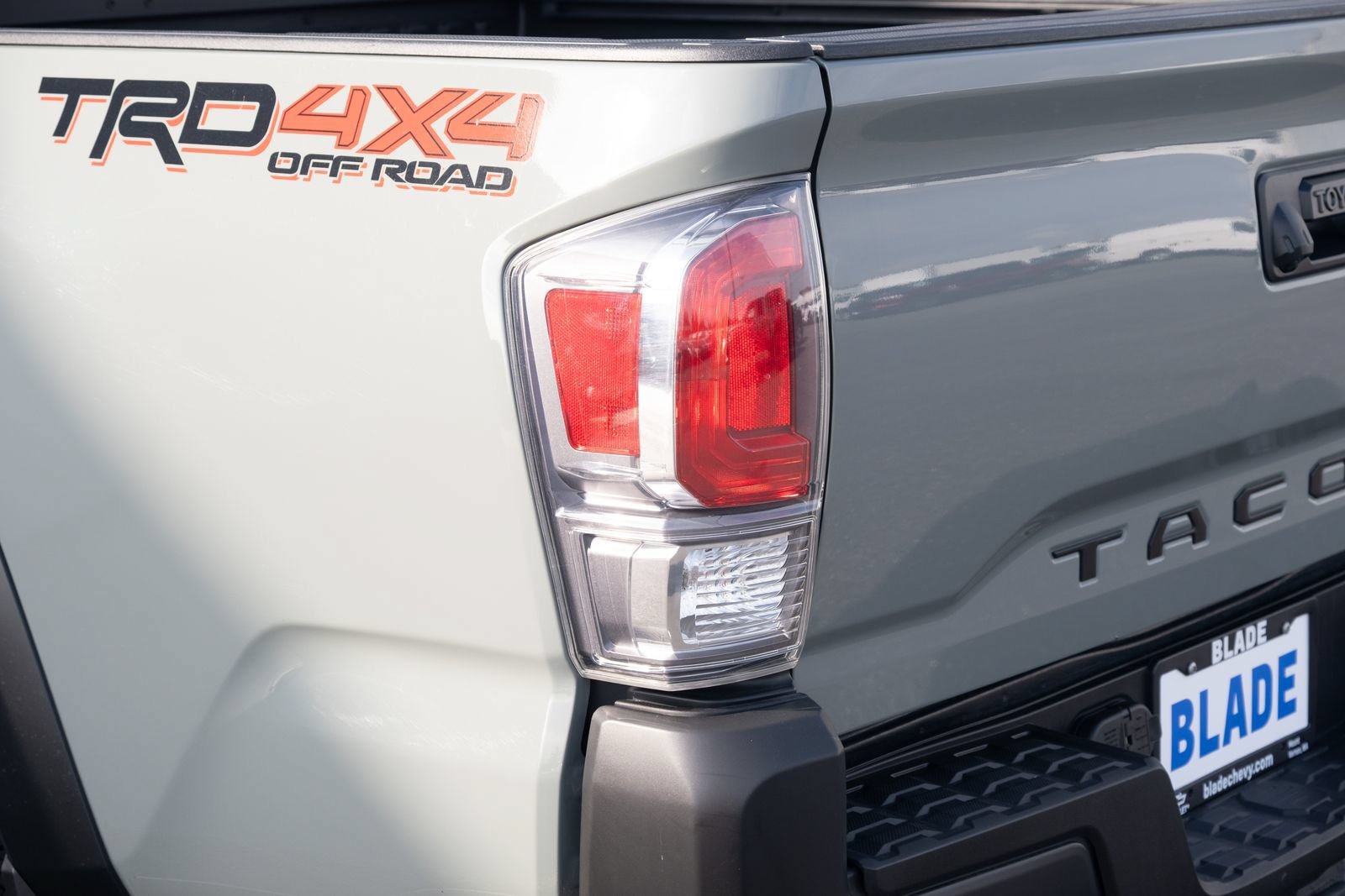Used 2023 Toyota Tacoma TRD Off-Road AWD/4WD image 21