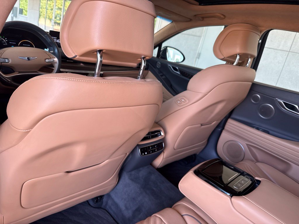 Used 2021 Genesis G80 3.5T w/ Prestige Package AWD/4WD image 23