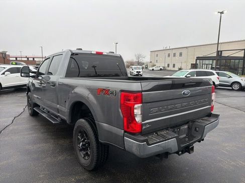Used 2021 Ford F250 XL w/ STX Appearance Package image 3