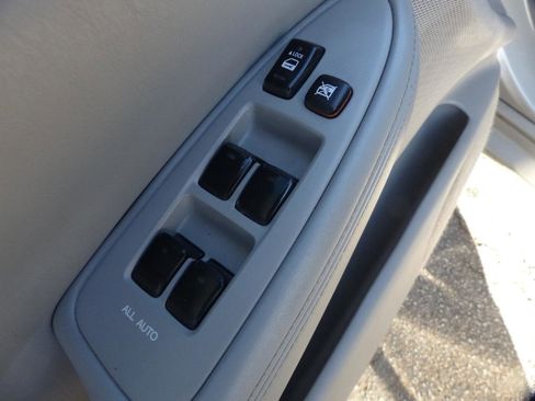 Used 2006 Lexus ES 330 image 18