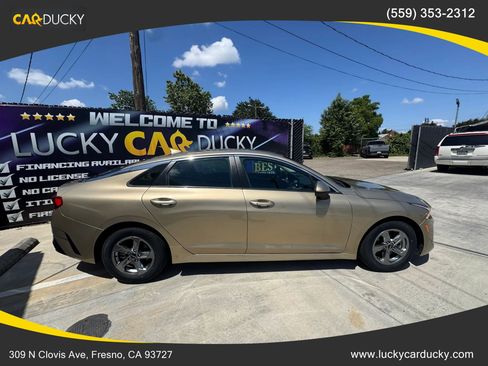 Used 2022 Kia K5 LXS FWD image 2