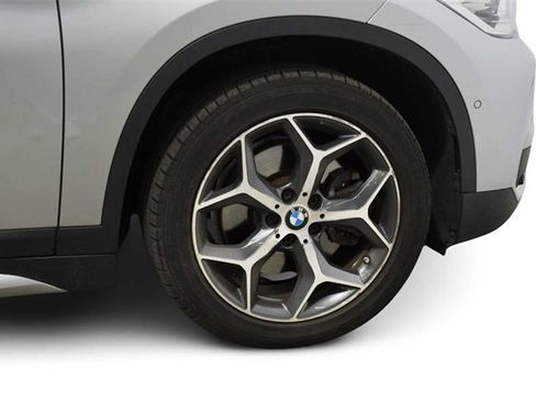 Used 2017 BMW X1 xDrive28i image 11