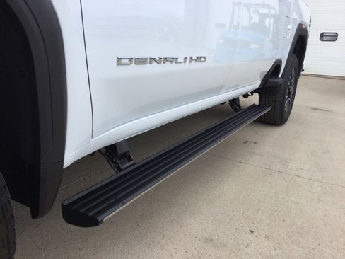 New 2026 GMC Sierra 3500 Denali Ultimate image 7