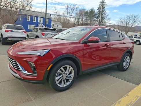 New 2026 Buick Envista Preferred w/ Convenience II Package image 3