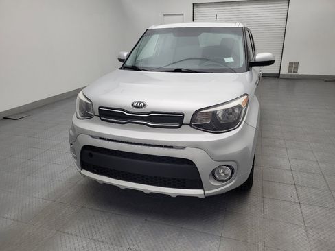 Used 2018 Kia Soul + FWD image 15