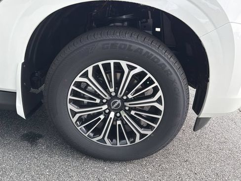 New 2026 Nissan Armada Platinum AWD/4WD image 14