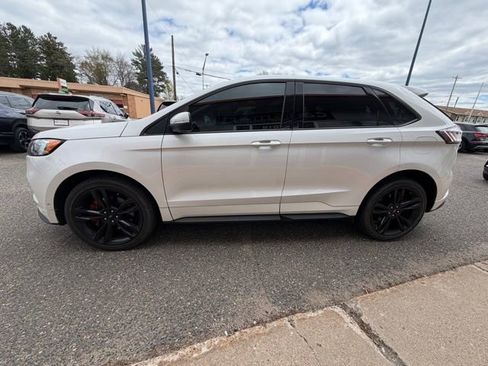 Used 2019 Ford Edge ST w/ Equipment Group 401A AWD/4WD image 4