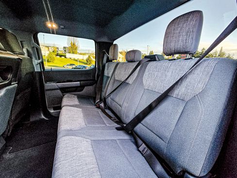 Used 2023 Ford F350 XLT w/ FX4 Off-Road Package image 12