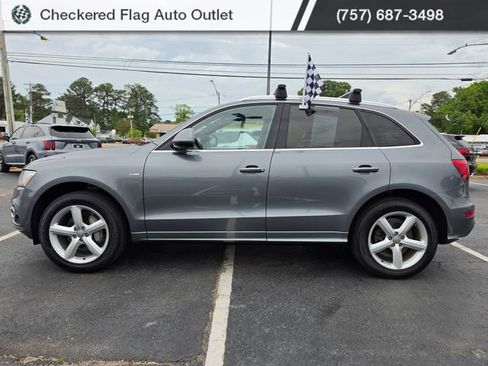 Used 2017 Audi Q5 2.0T Premium Plus w/ Technology Package AWD/4WD image 3