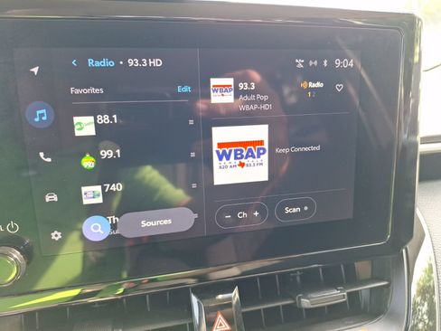 Used 2026 Toyota Corolla LE FWD image 24