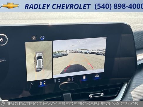 Certified 2025 Chevrolet Equinox LT w/ Convenience Package II AWD/4WD image 9
