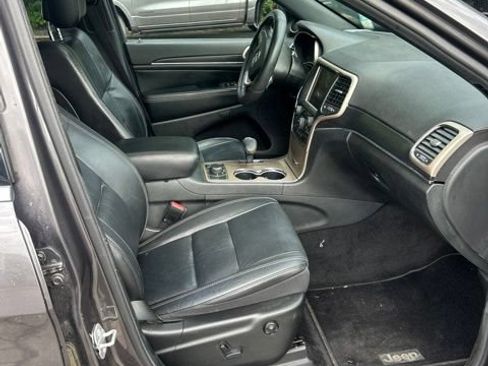 Used 2014 Jeep Grand Cherokee Limited w/ Trailer Tow Group IV AWD/4WD image 44