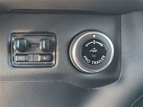 New 2026 Lincoln Navigator Black Label AWD/4WD image 21
