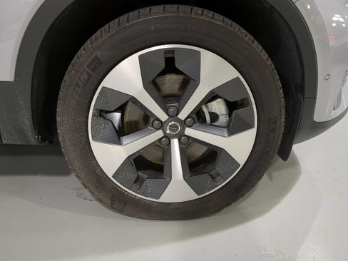 Used 2026 Volvo XC40 B5 Plus AWD/4WD image 6