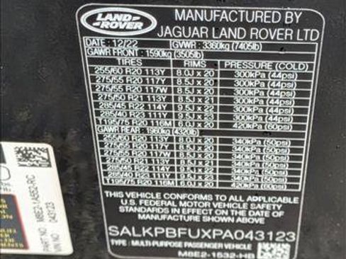 Used 2023 Land Rover Range Rover Long Wheelbase SE AWD/4WD image 23