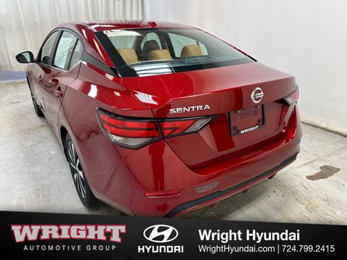 Used 2023 Nissan Sentra SV w/ SV Premium Package FWD image 4