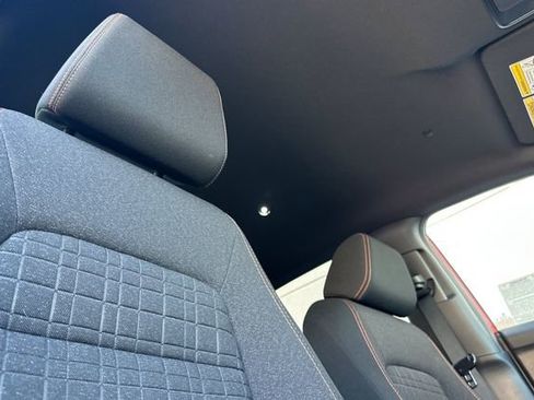 Used 2025 Honda HR-V Sport image 16