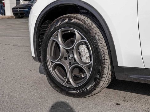 Used 2024 Alfa Romeo Stelvio Ti w/ Active Assist Plus Package image 7