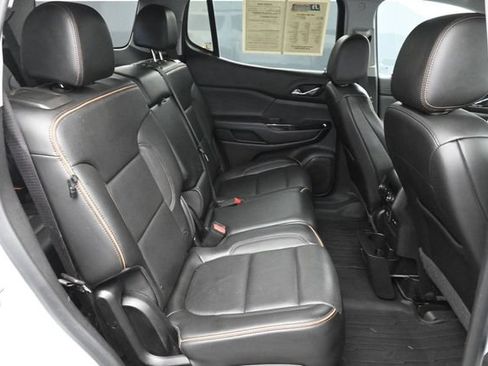 Used 2021 GMC Acadia AT4 AWD/4WD image 30