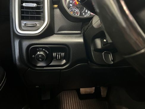 Used 2020 RAM 2500 Laramie w/ Night Edition image 22