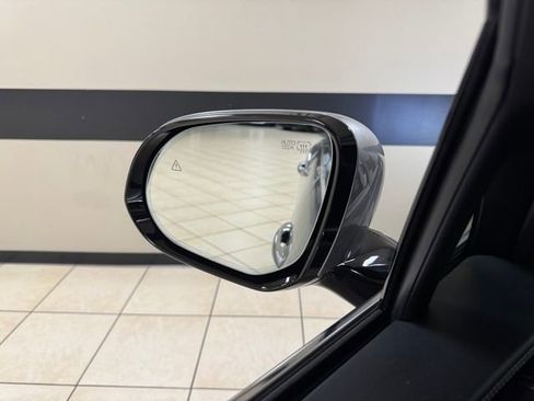 Used 2025 Genesis GV80 3.5T Advanced image 19