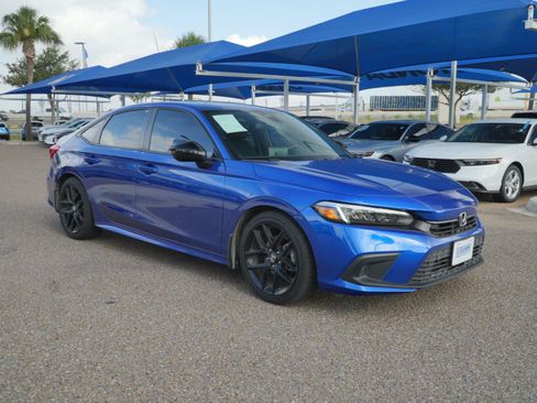 Used 2024 Honda Civic Sport image 3