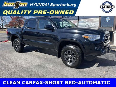 Used 2022 Toyota Tacoma SR5 w/ SR5 Appearance Package (SM) image 1