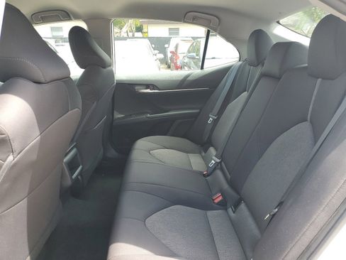 Used 2021 Toyota Camry LE image 13