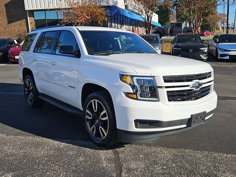 Used 2018 Chevrolet Tahoe LT w/ RST Edition image 4