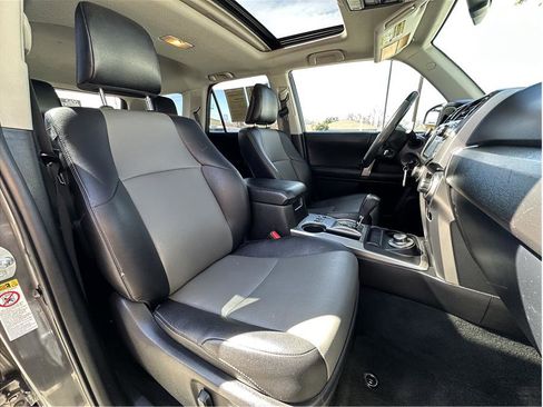 Used 2015 Toyota 4Runner SR5 Premium AWD/4WD image 14