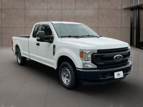 Used 2020 Ford F250 XL w/ Power Equipment Group image 8