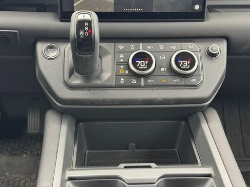 Certified 2025 Land Rover Defender 110 S AWD/4WD image 14