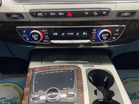 Used 2019 Audi Q7 2.0T Premium Plus w/ Premium Plus Package AWD/4WD image 16