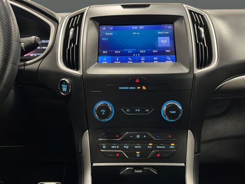 Used 2020 Ford Edge ST-Line w/ Cold Weather Package AWD/4WD image 12