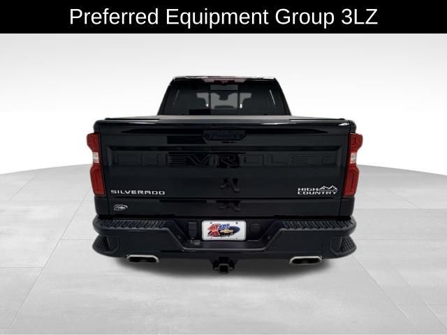 Certified 2024 Chevrolet Silverado 1500 High Country w/ High Country Premium Package AWD/4WD image 4