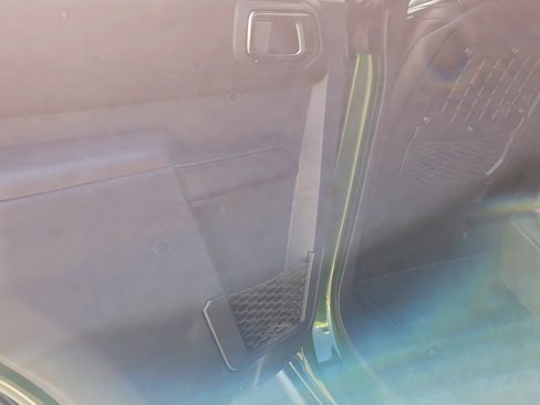 New 2025 Ford Bronco Badlands image 23