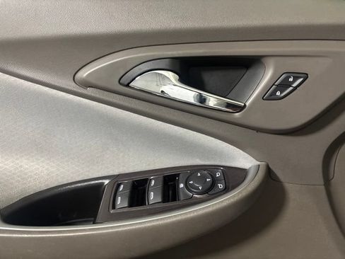 Used 2023 Chevrolet Malibu LT FWD image 18