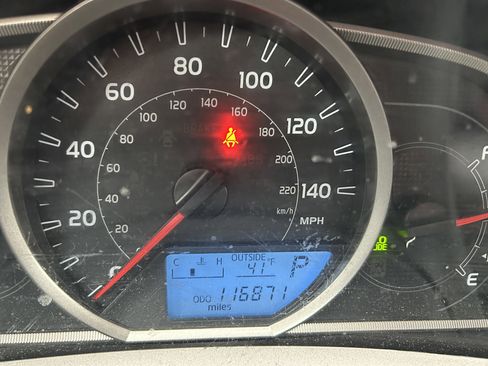 Used 2014 Toyota RAV4 XLE image 20