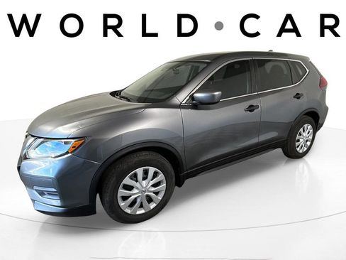 Used 2020 Nissan Rogue S image 11