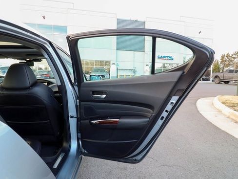 Used 2017 Acura TLX V6 SH-AWD w/ Technology Pkg image 41