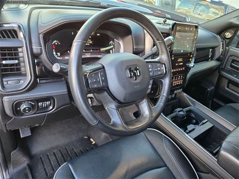 Used 2025 RAM 3500 Limited image 10