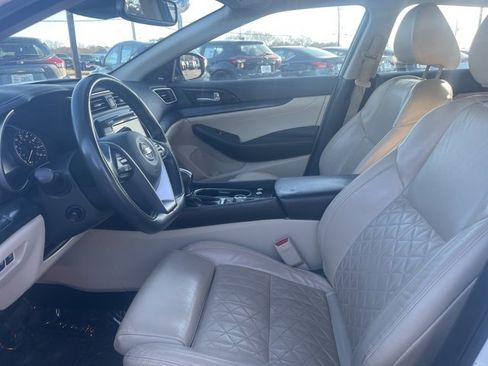 Certified 2020 Nissan Maxima Platinum w/ Sport Mat Group image 12