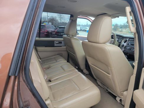 Used 2012 Ford Expedition XLT image 10