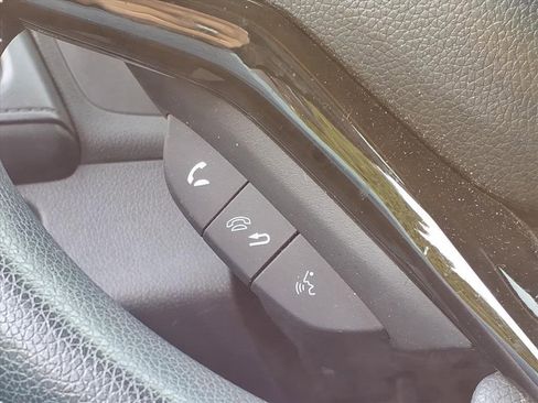 Used 2020 Honda HR-V LX image 19