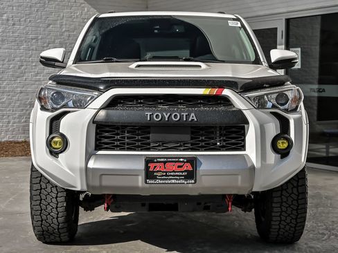 Used 2021 Toyota 4Runner TRD Off-Road Premium w/ Moonroof Package AWD/4WD image 5