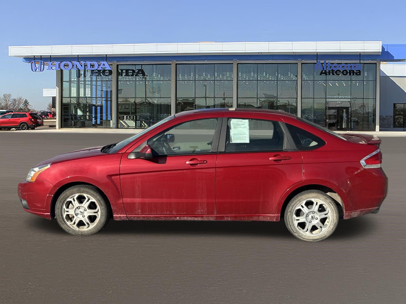 Used 2009 Ford Focus SES FWD image 2