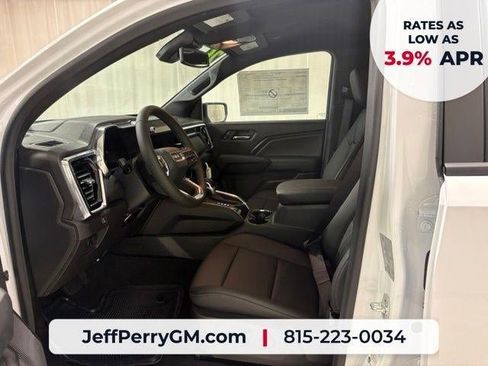 New 2026 GMC Canyon Elevation w/ Convenience Package RWD image 9