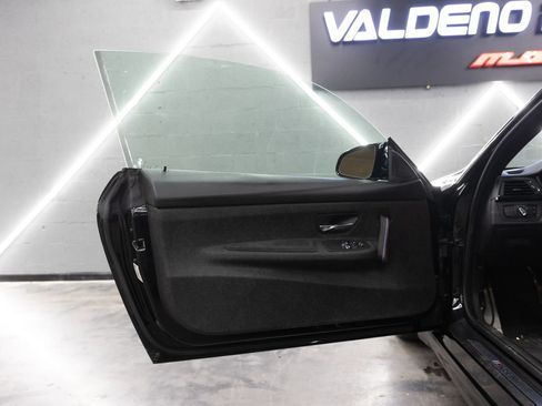 Used 2019 BMW M4 CS w/ Executive Package RWD image 45