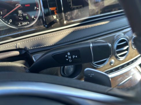 Used 2016 Mercedes-Benz S 550 Sedan image 29